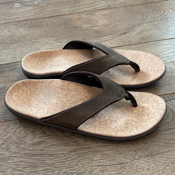 Spenco Womens Size 10 Brown Leather Orthotic Thong Flip Flop Sandals BU - Picture 1 of 8